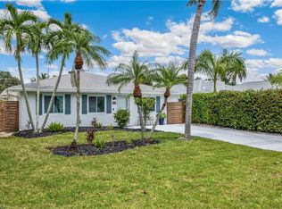 791 94th Ave N, Naples, FL 34108