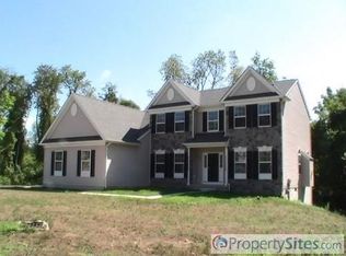 31 Lipton Ln, Langhorne, PA 19047