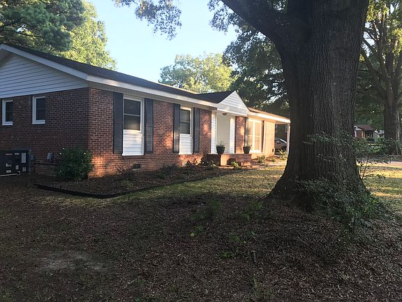 2nd image of 114 Martindale Dr