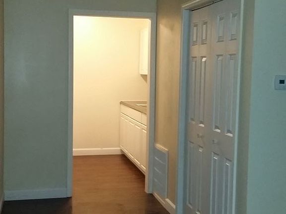 4th image of 600 S 4th St APT 31