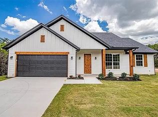 5414 San Jacinto Dr, Granbury, TX 76048