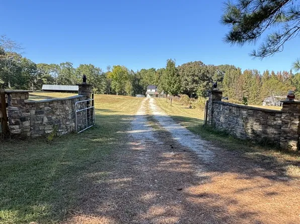 117 Mitchell Farm Rd, Colbert, GA 30628