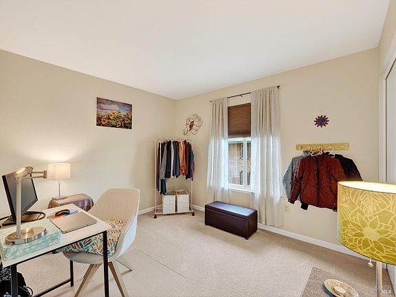 4th image of 836 W Spain Street #6