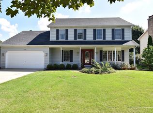 1154 Millview Dr, Batavia, IL 60510