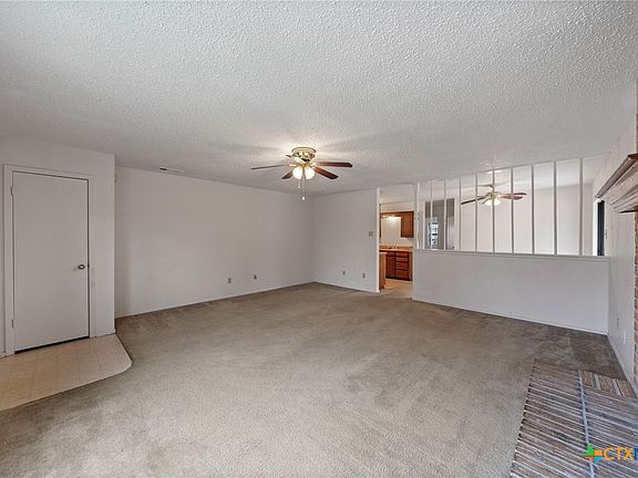 4th image of 1802 Galaxy Dr