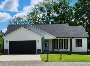 268 Ruth Harris Ln, Poplar Bluff, MO 63901