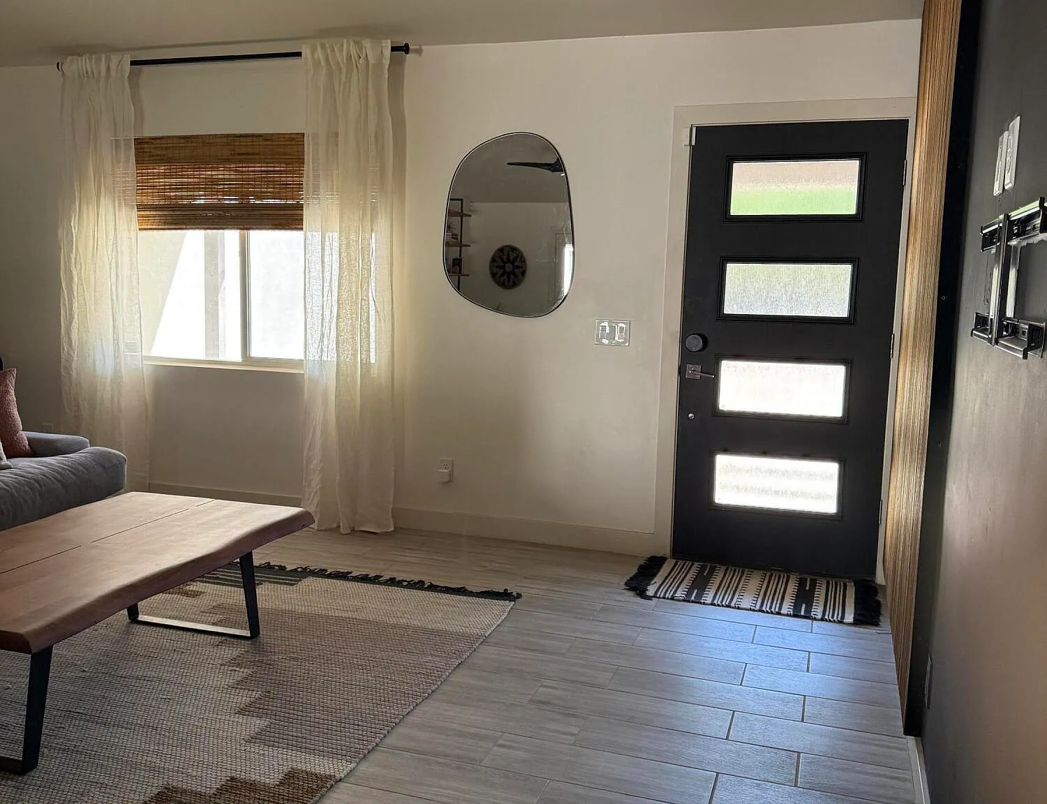 4 bed, 3.0 bath, 2514 sqft, $5,000 — Photo 3