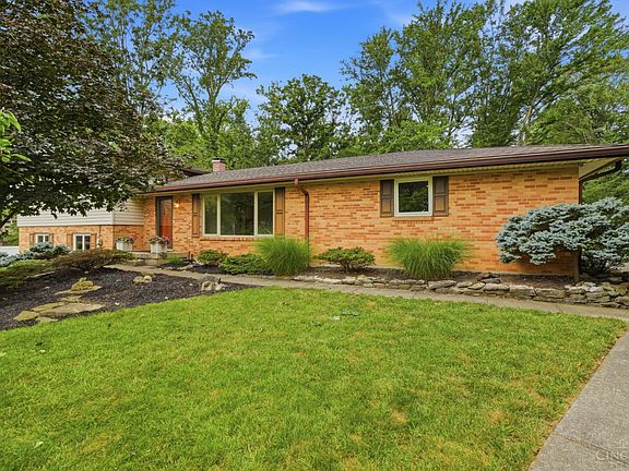 3rd image of 10789 Kinglet Cir