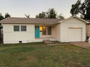604 Bradley Cir, Midwest City, OK 73110