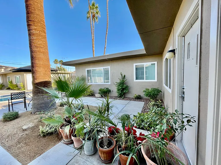 45421 Sunset Ln #B4 — Photo 35
