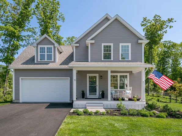 15 Adena Way, Kennebunk, ME 04043