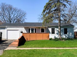 315 Edinburgh Dr, Lockport, IL 60441
