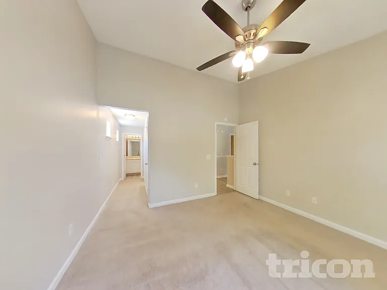 137 Lossie Ln — Photo 7