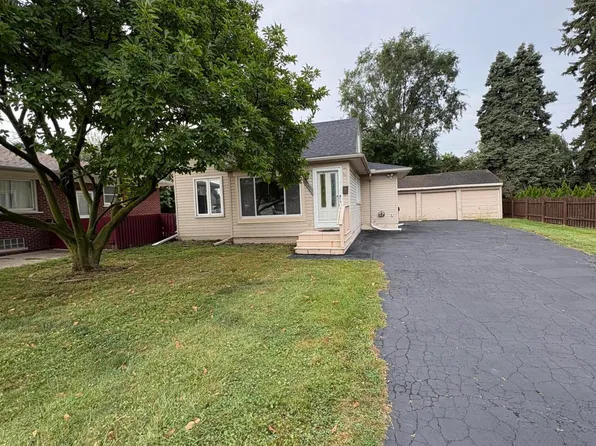 17261 Euclid Ave, Allen Park, MI 48101