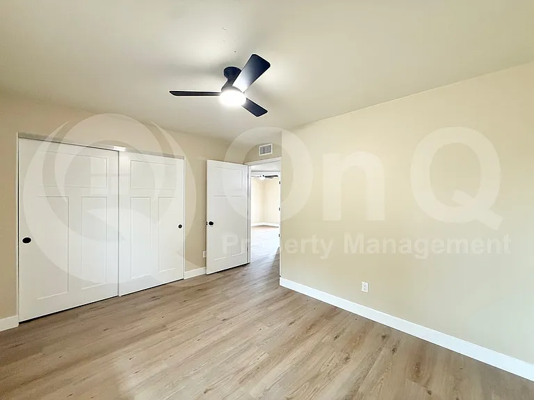 1266 W Mendoza Ave — Photo 13