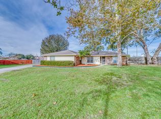 532 Gulfstream Cir N, Orange Park, FL 32073
