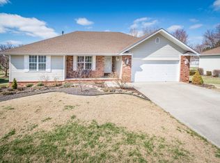 501 S Cully Ave, Republic, MO 65738