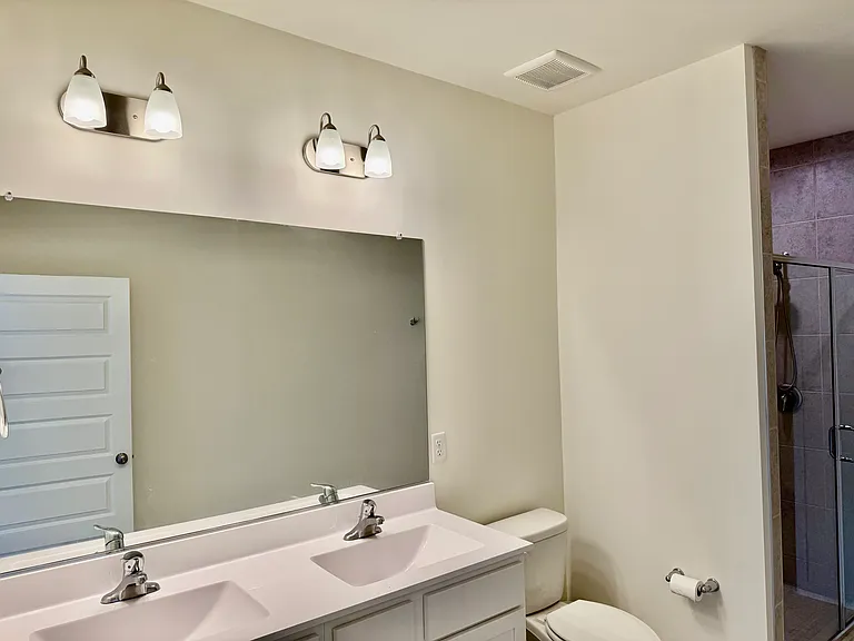 12105 Oxford Landing Ln #201 — Photo 11