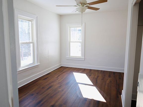 5th image of 31 S Main St #2