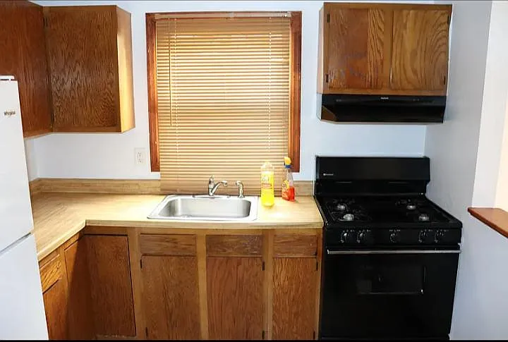 171 Livingston Ave #1 — Photo 6