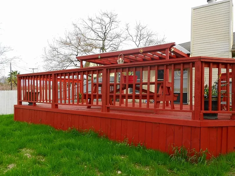 410 Saddle Dr — Photo 42