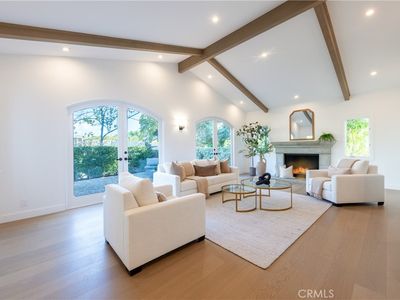 17153 Adlon Rd, Encino, CA, 91436