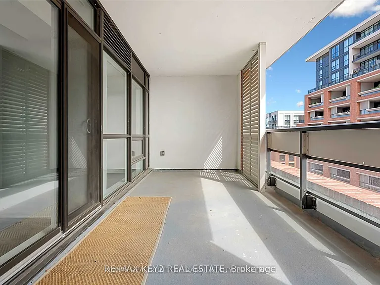 3091 Dufferin St #638 — Photo 17