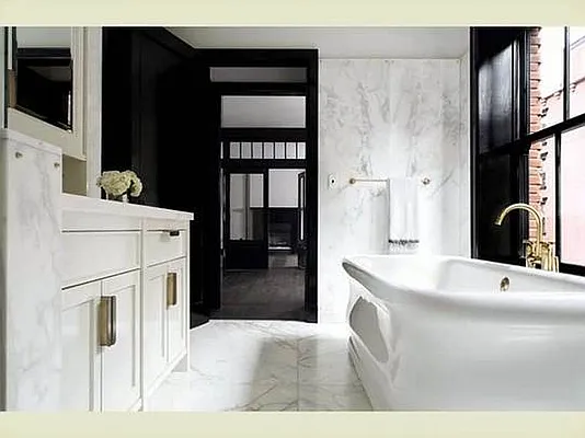 Sold by Stribling | media 15