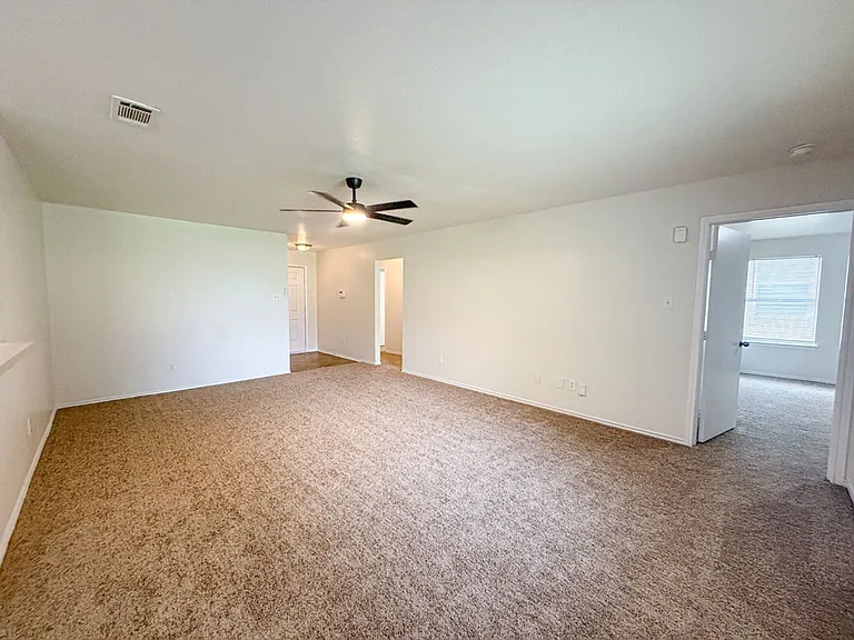 3129 Appaloosa Dr — Photo 5