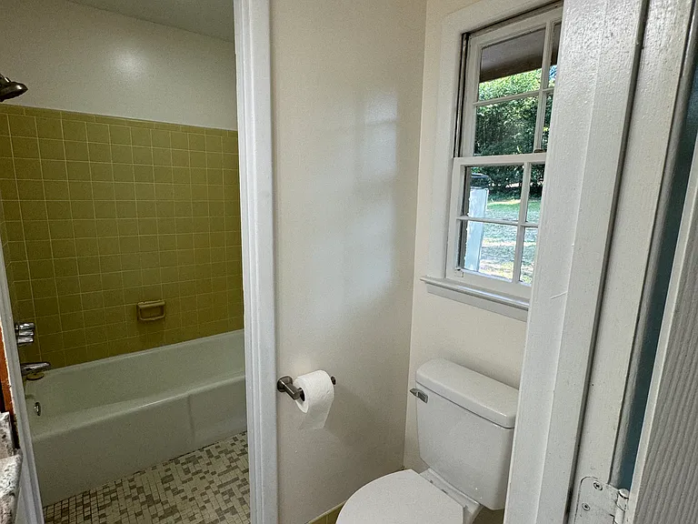 508 Pitt Moore Rd — Photo 15