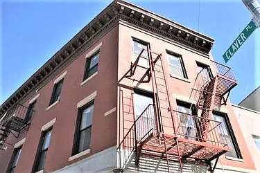 1109 Fulton Street in Bedford-Stuyvesant