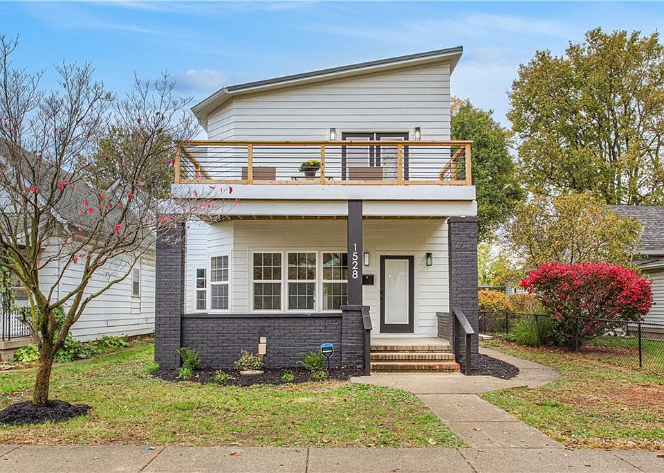 1st image of 1528 Woodlawn Ave