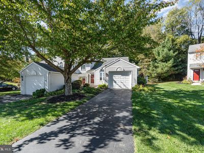 1837 Creek View Dr, New Cumberland, PA, 17070