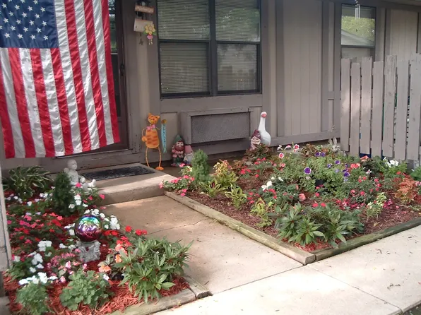 Rochester Place Apartments