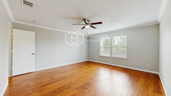 2209 Teddy Roosevelt Dr — Photo 12