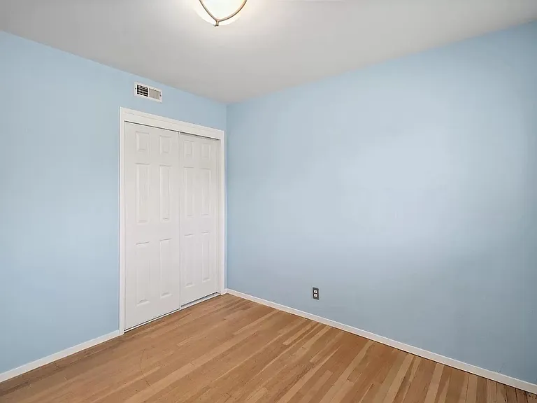 9036 New Dawn Dr — Photo 4