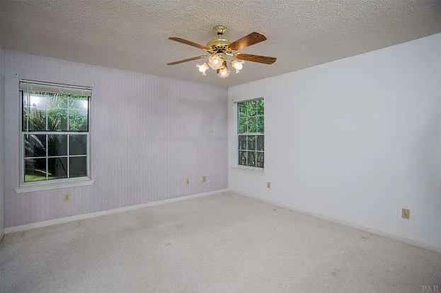 3510 Silvertree Ln — Photo 75