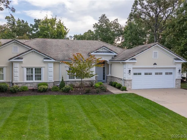 38 Bello Point Ln, Sunrise Beach, MO 65079