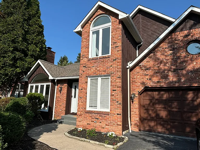 6035 Whitegate Xing — Photo 26