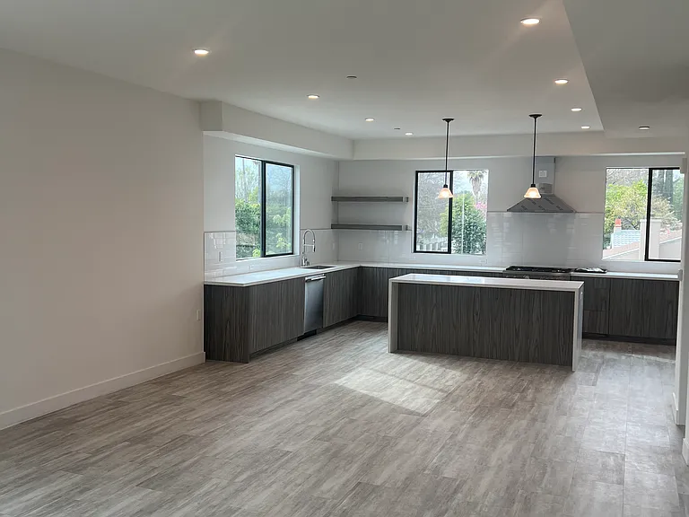 15317 W Lemay #15317 — Photo 4