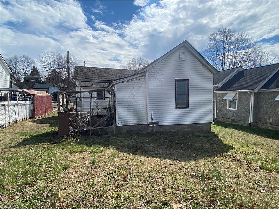 2nd image of 330 S 5th Ave
