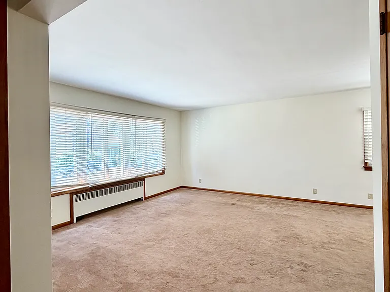 51 W 3rd St #1 — Photo 65