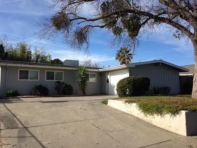 1st image of 6625 Thomas Dr