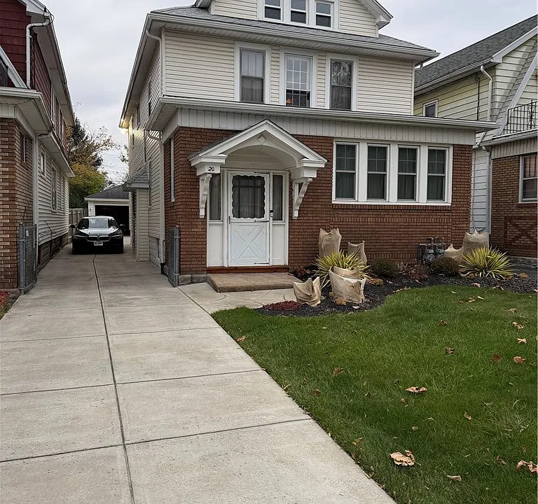 20 Leonard St #1