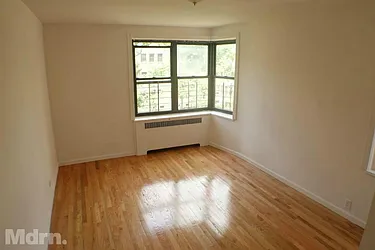 Rented by Mdrn Residential