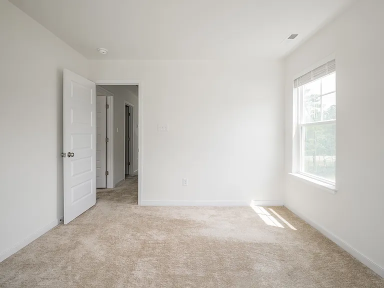 18352 Palisades Ct — Photo 34