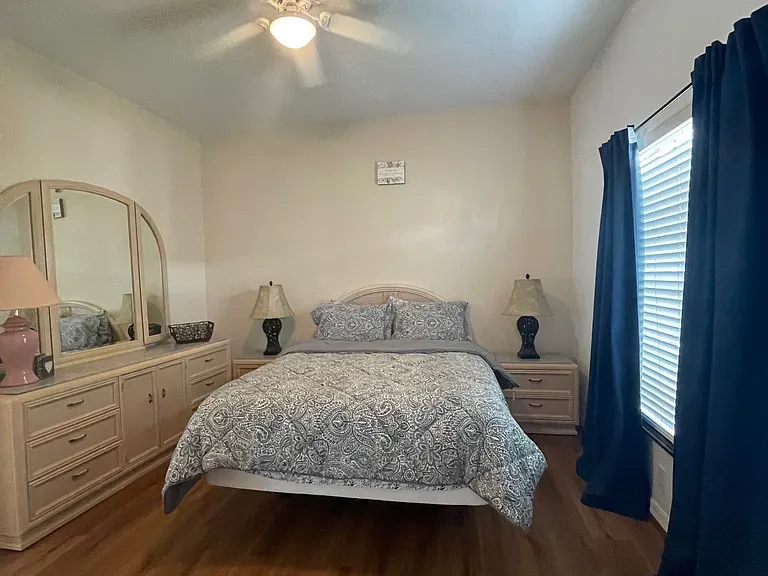 6444 Elmwood Ave #2 — Photo 14