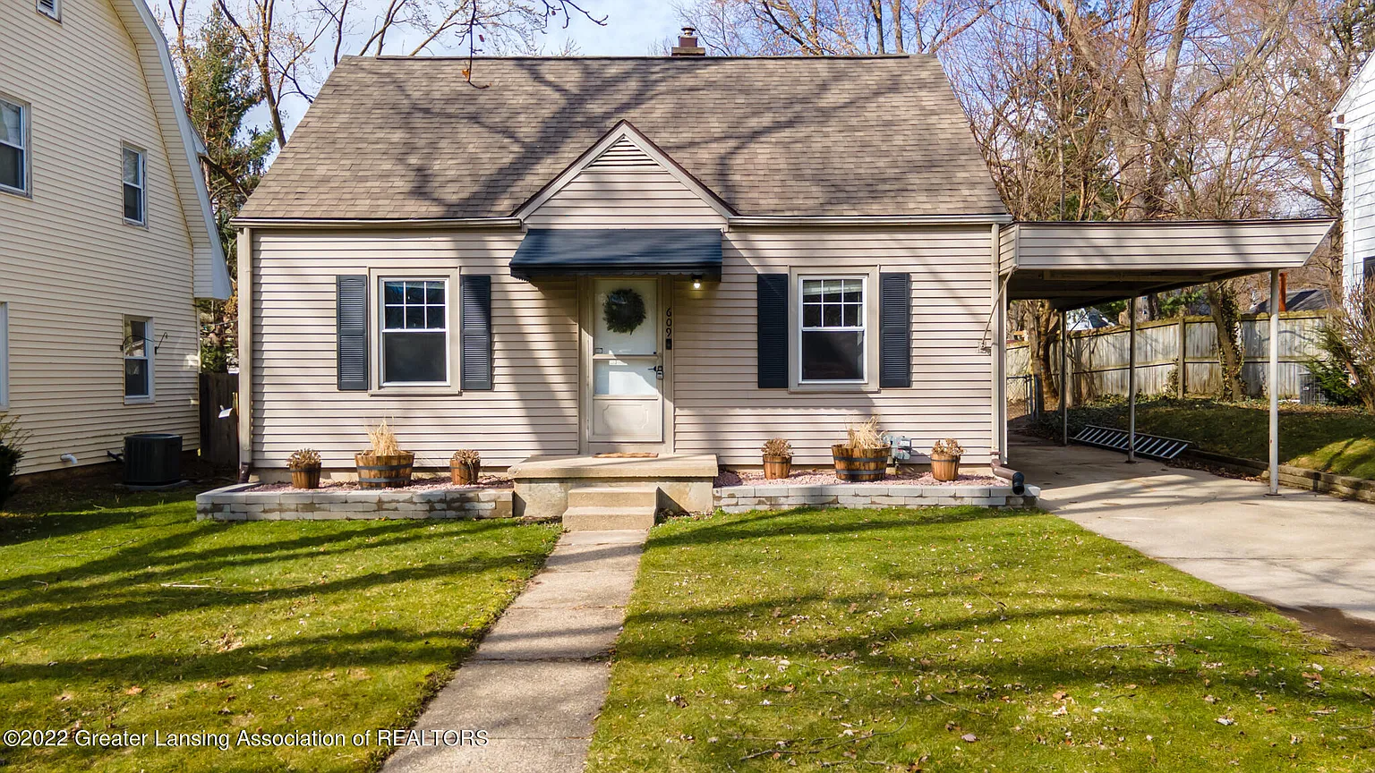 609 Brookland Blvd photo 1