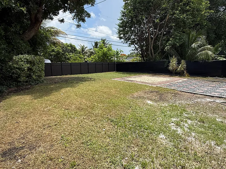View of yard from East to West