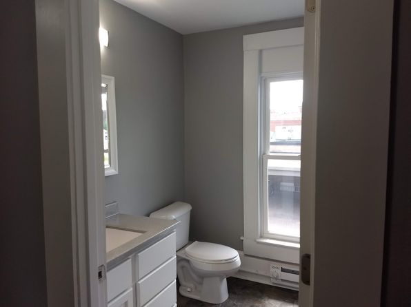 37.5 E Columbia St
